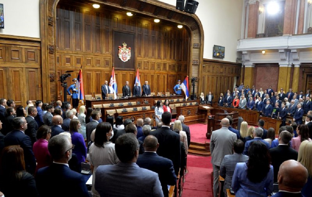 Tensionet ne veri te Kosoves, Opozita serbe: Te sanksionohet Vucic